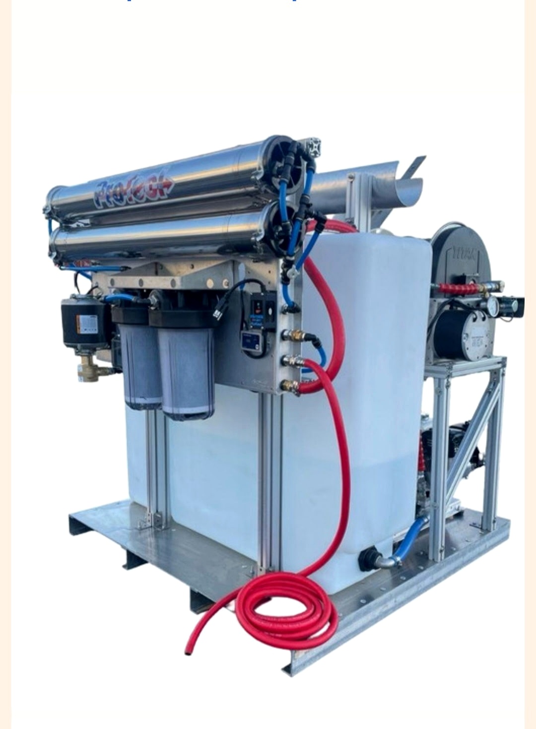 TSS solar panel cleaning filtration system